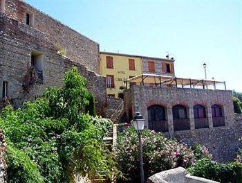 Hotel Logis Cara Sol 3*