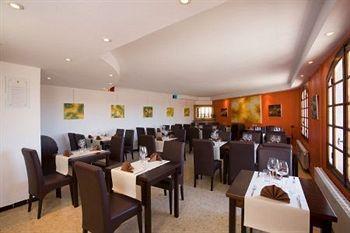 Logis Cara Sol Hotel 3*