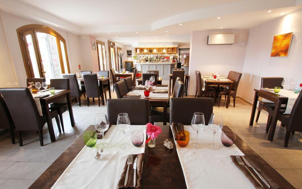 Hotel Logis Cara Sol 3*